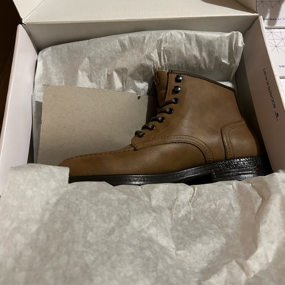 Brand new men boots - Picture 3 of 5